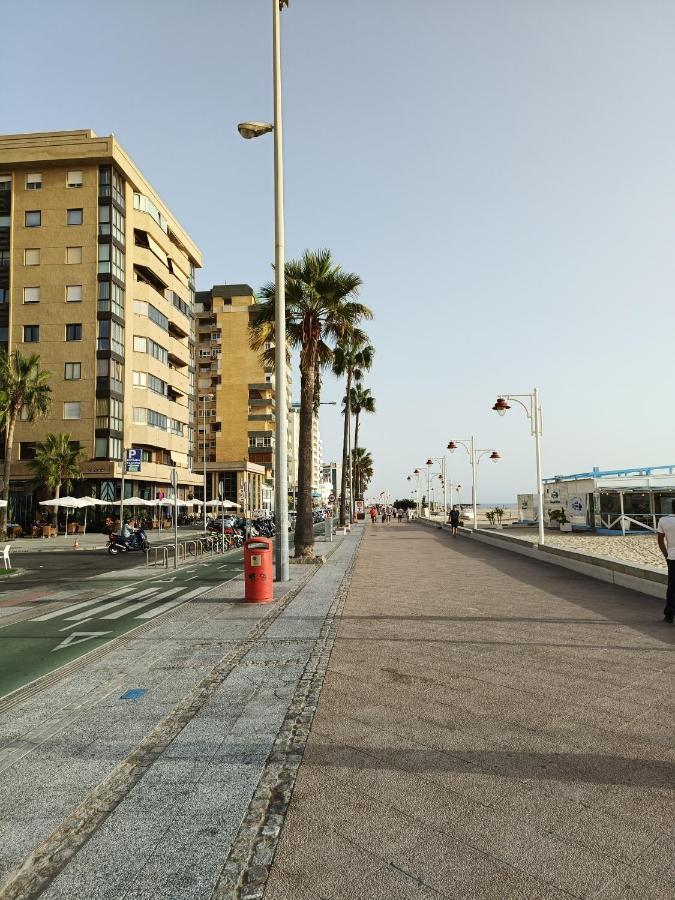 Apartament Piso Avenida Junto A La Playa Kadyks Zewnętrze zdjęcie